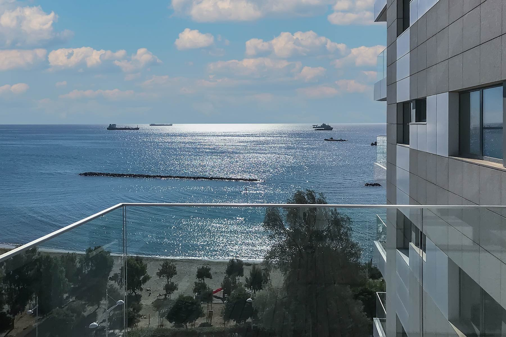 2 Bedroom Apartment in Mesa Geitonia, Limassol