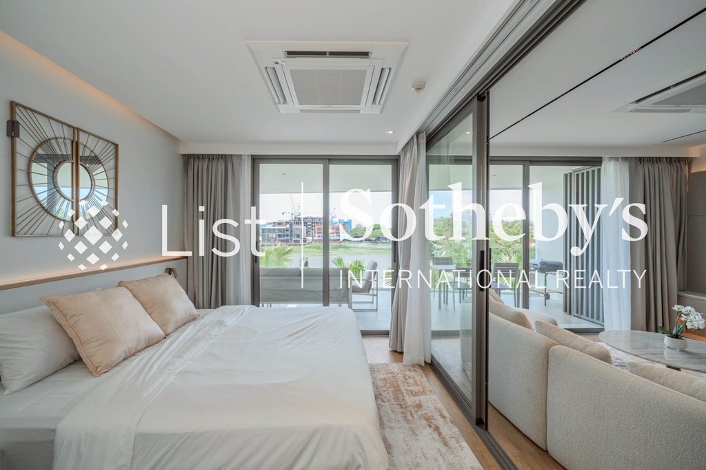 The AQUA by Boat Pattana