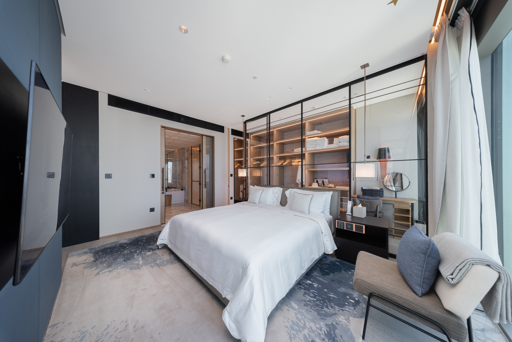 Exclusive Brand New Apartment in One&Only
