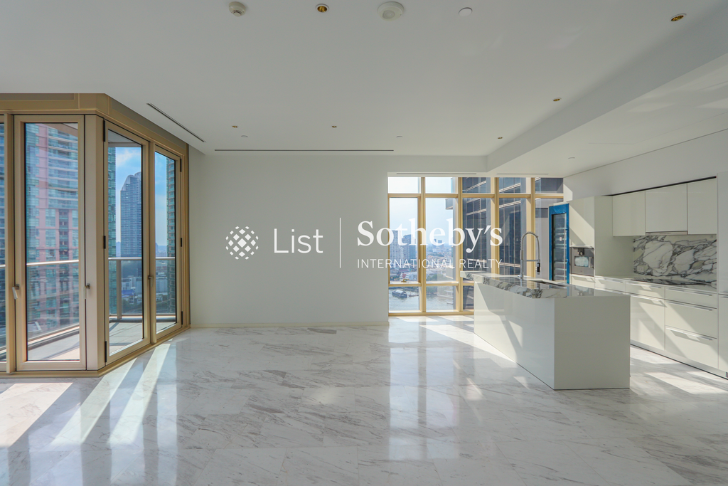 Four Seasons Private Residences