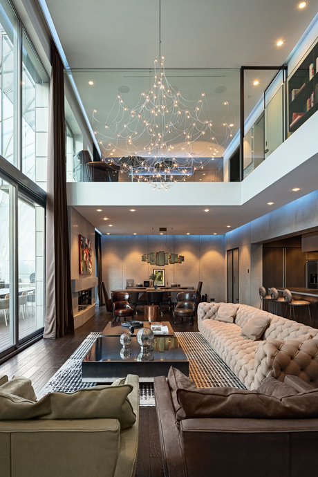 Exclusive penthouse with a terrace in the heart of Budapest