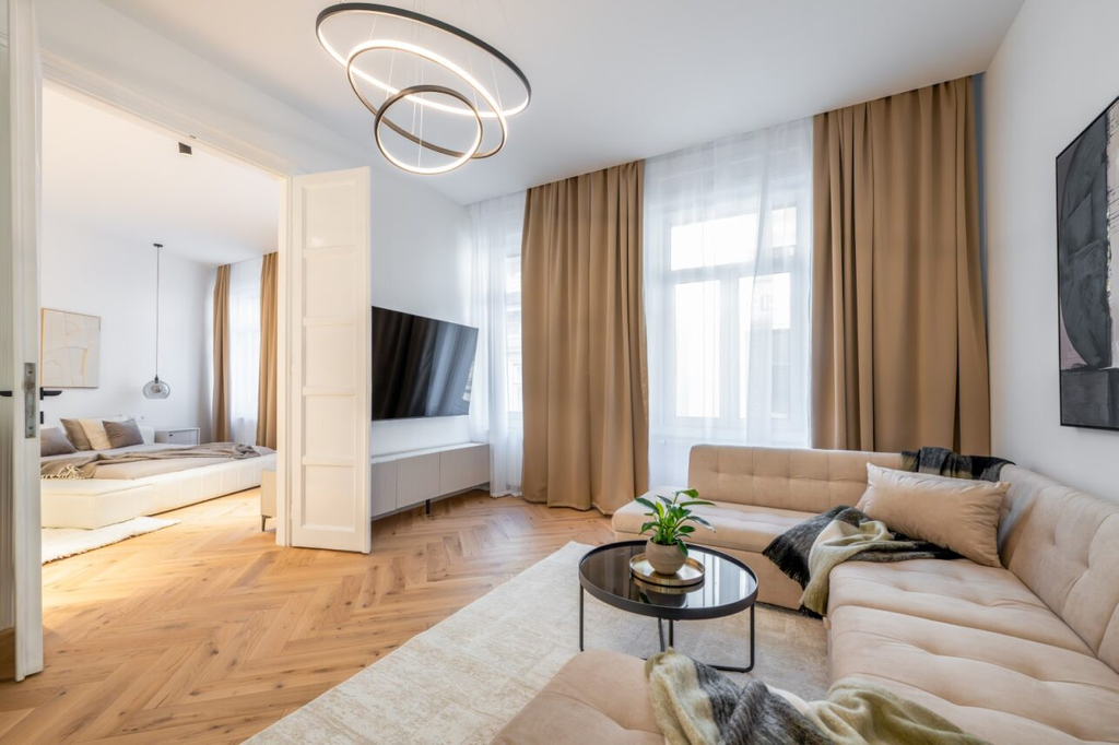 Elegant 2-Bedroom Residence Near Egyetem Tér