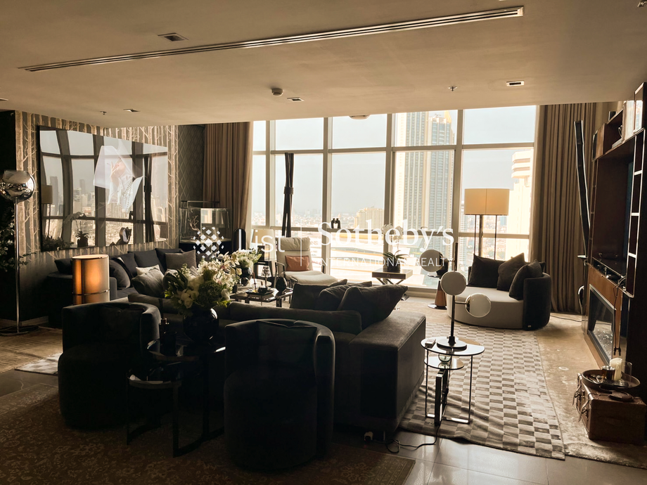 The River Condominium