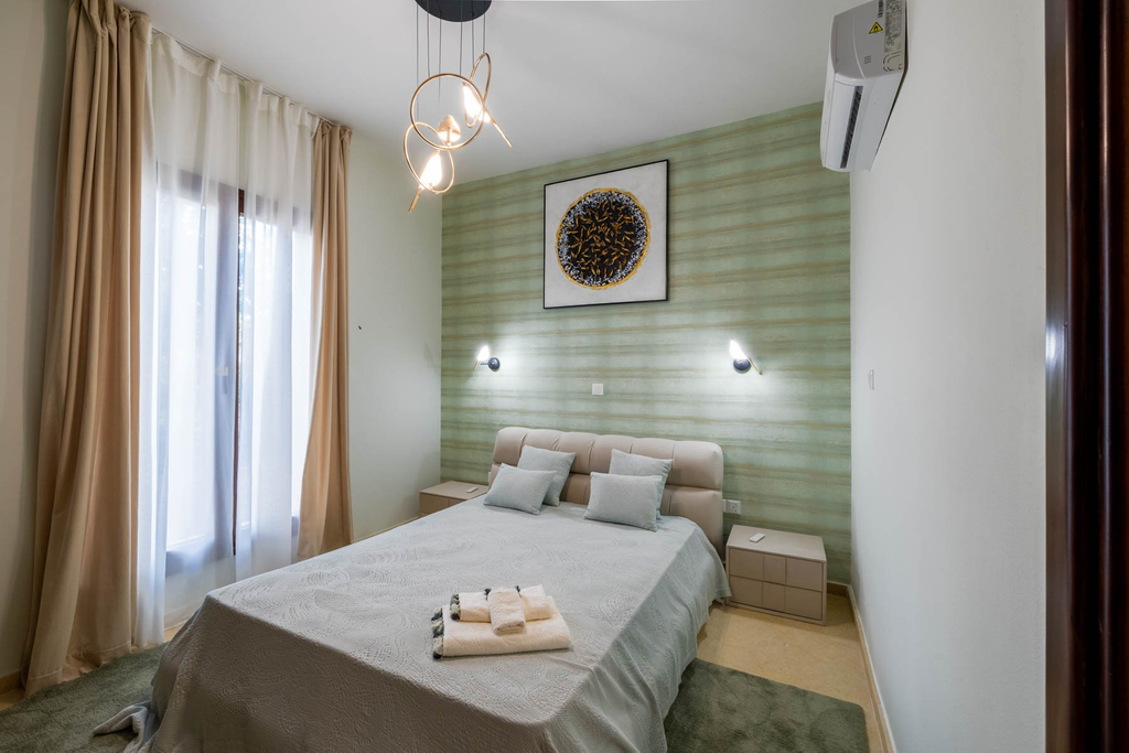 Three Bedroom Bungalow in Aphrodite Hills Golf Resort, Pafos