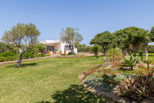 Exclusive villa in the heart of the Egadi Islands 42967