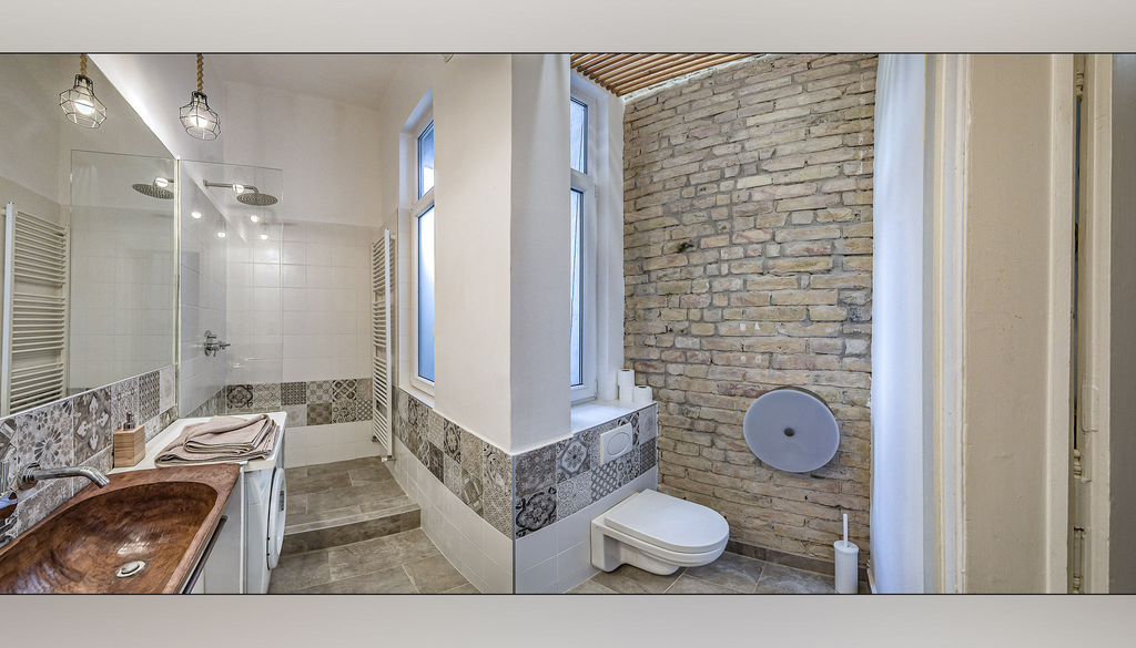 Exceptional Investment Opportunity on Ráday Street: