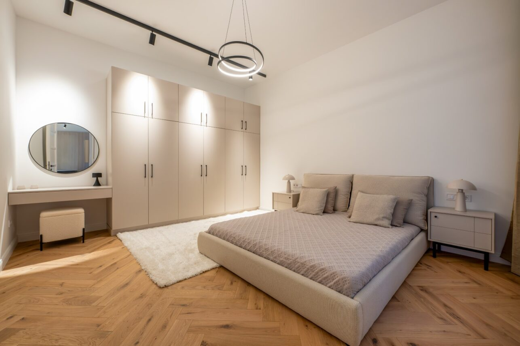 Elegant 2-Bedroom Residence Near Egyetem Tér
