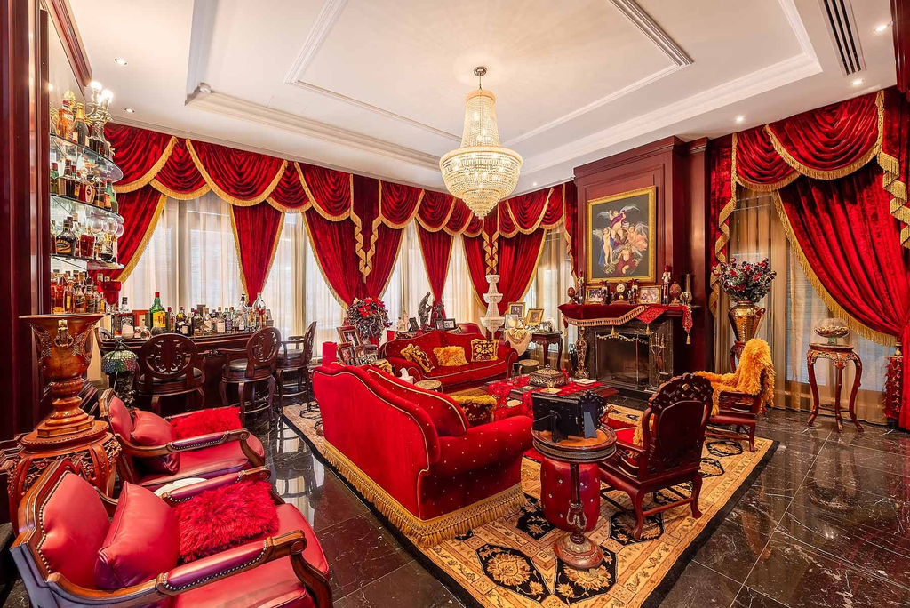 6 Bedroom Villa in Larnaca
