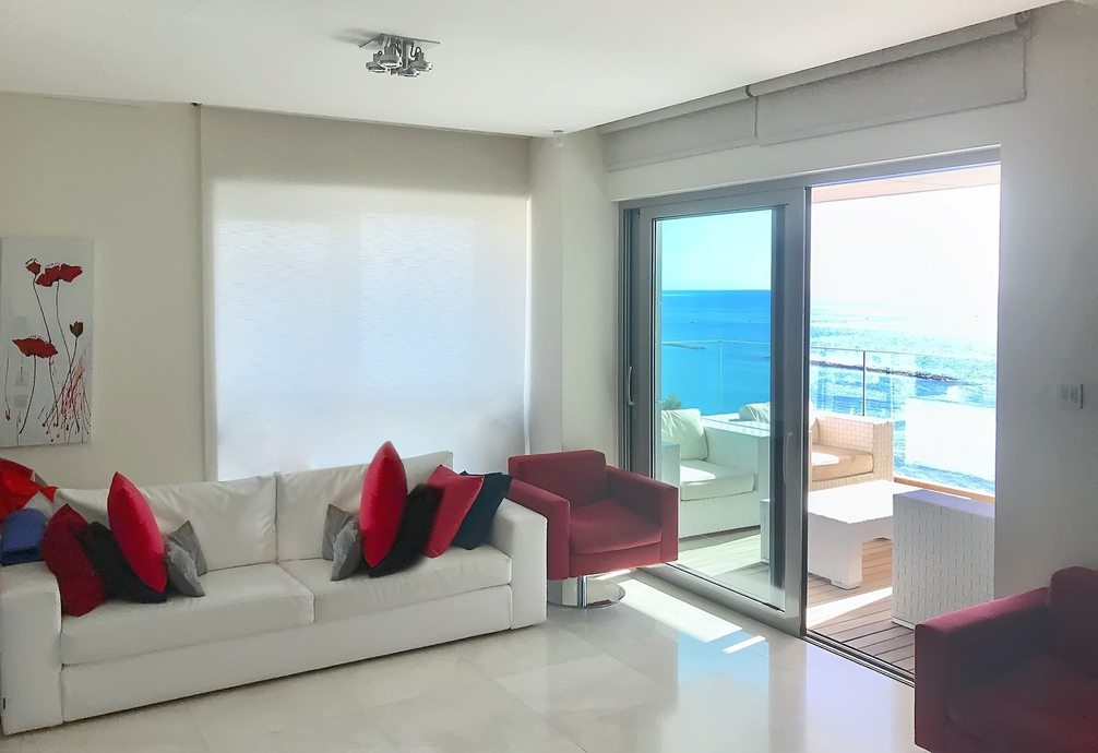 2 Bedroom Apartment in Mesa Geitonia, Limassol