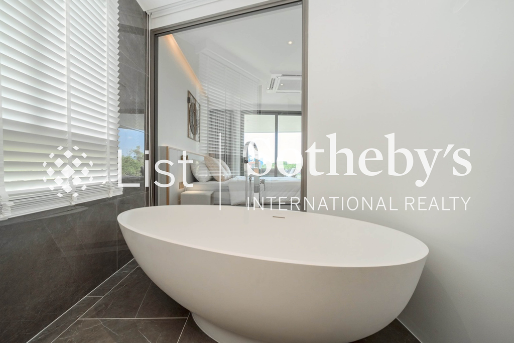 The AQUA by Boat Pattana