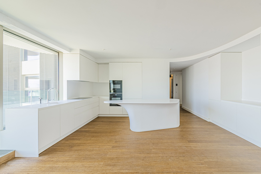 Antares. An excellent new development that awakens all the senses.