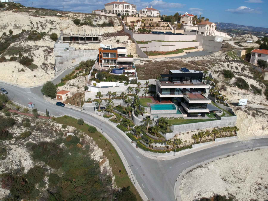 Seaview Residential Plot in Agios Tychonas, Limassol