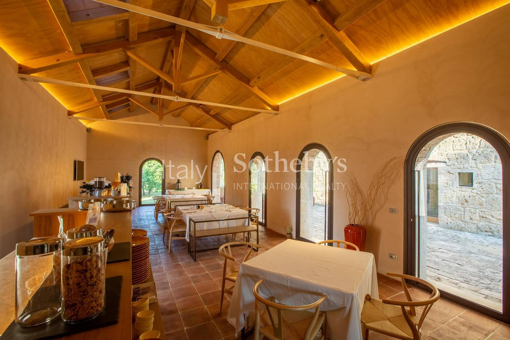 Luxury wine estate on the hills of Siena