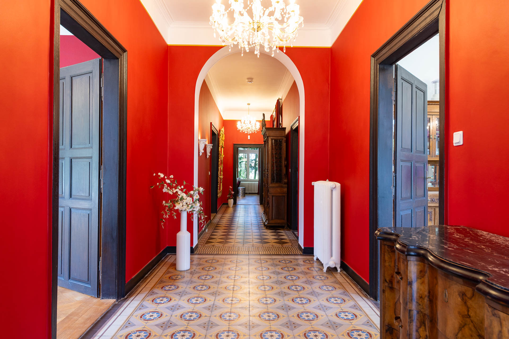 Charming Neoclassical Villa in Prime Location on the Moselle