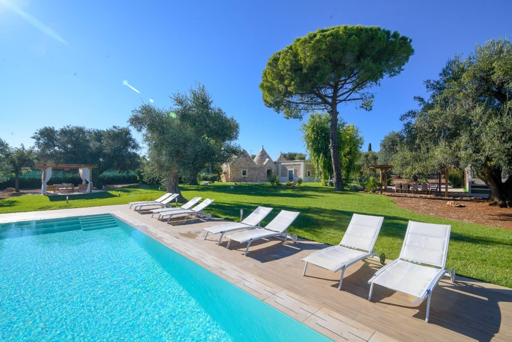 Renovated traditional Apulian trulli with swimming pool