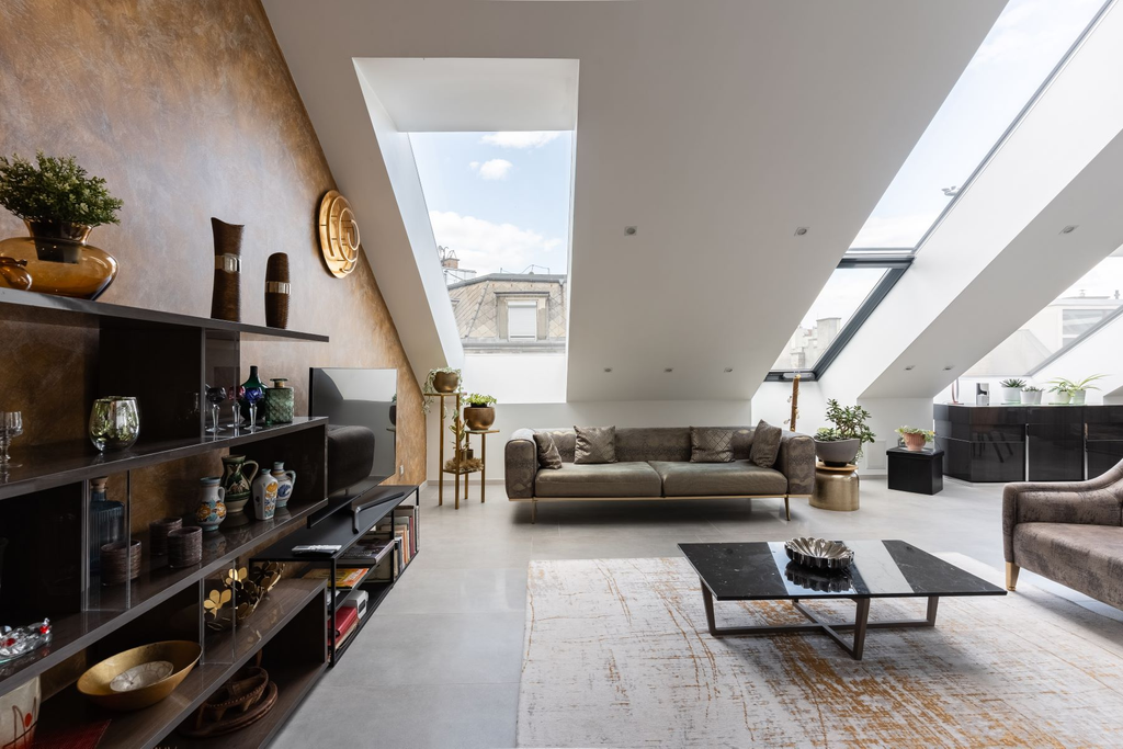 Exquisite Penthouse with Basilica Views on Andrássy Avenue