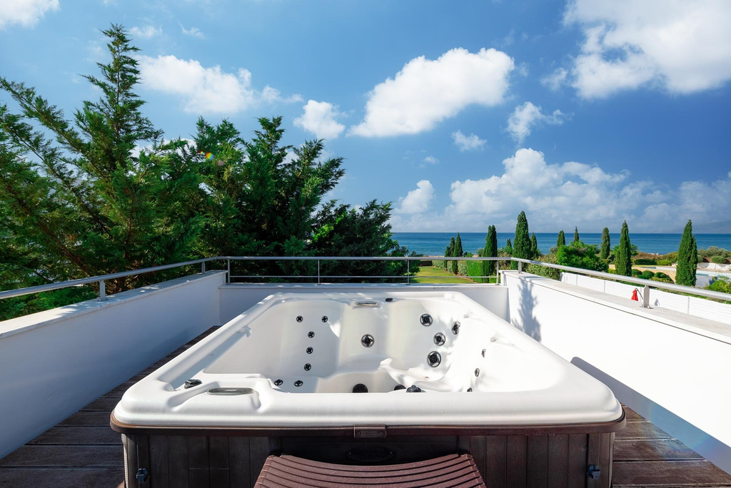5 Bedroom Villa in Polis, Latchi
