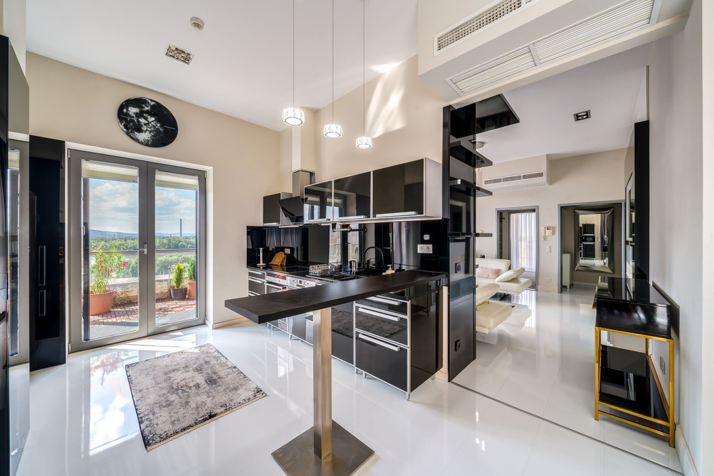 Пентхаус Marina Prestige: Современная роскошь на берегу Дуная в Будапеште