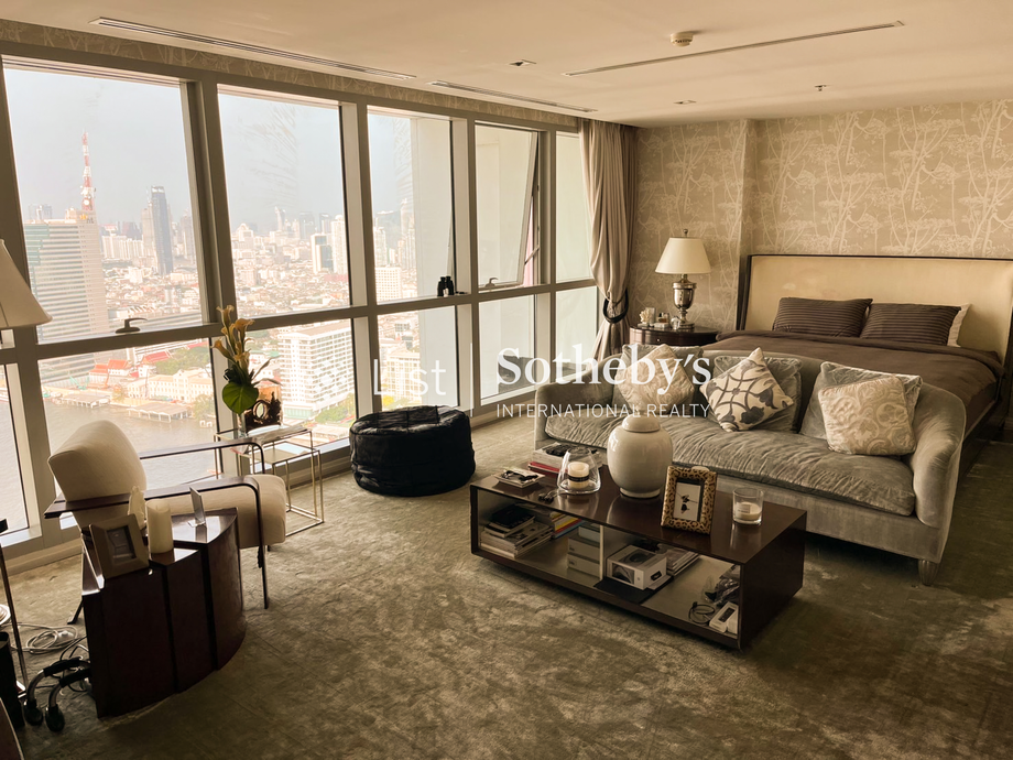 The River Condominium